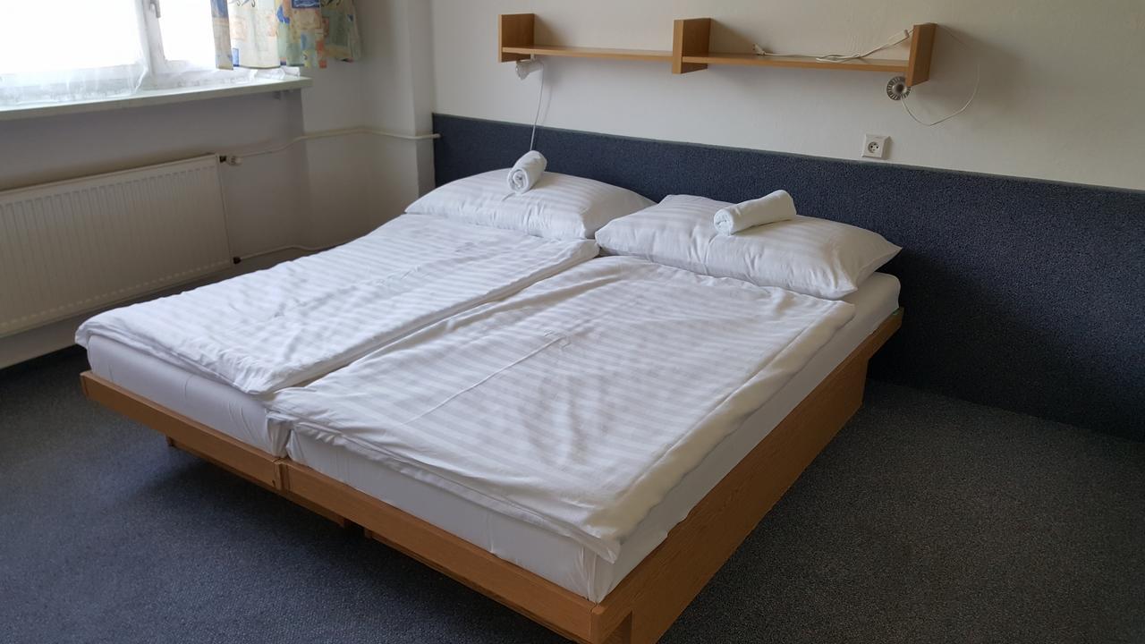 Hotel Banik Nitrianske Rudno Стая снимка