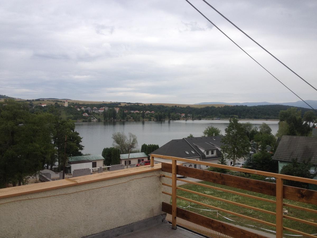 Hotel Banik Nitrianske Rudno Екстериор снимка